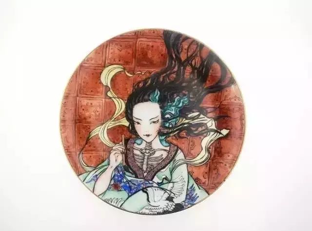 自帶仙氣的手繪插畫，古典與現(xiàn)代的巧妙結(jié)合