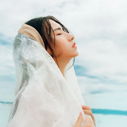 輕舞霓海神之女頭像，唯美古風真人頭像