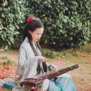 夢花期小清新女生頭像，唯美古風真人頭像
