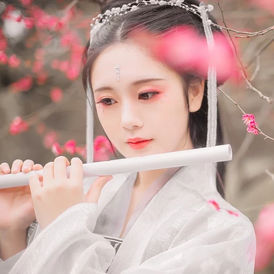 滿溢花香文藝女生頭像，唯美古風(fēng)真人頭像