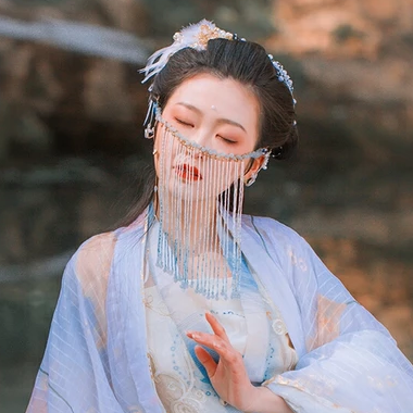 珠簾蒙面女生頭像，唯美古風真人頭像