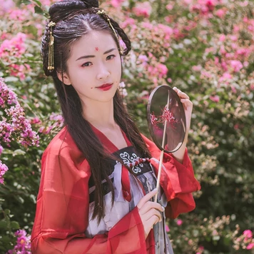 花顏古典氣質(zhì)女生頭像，唯美古風(fēng)真人頭像