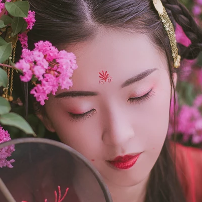 花顏古典氣質(zhì)女生頭像，唯美古風(fēng)真人頭像