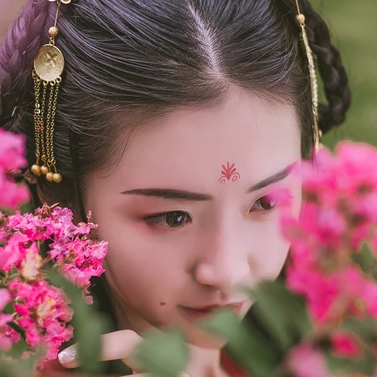 花顏古典氣質(zhì)女生頭像，唯美古風(fēng)真人頭像