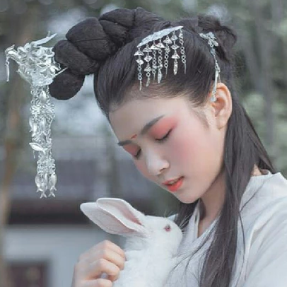 清新迷人帶寵物女生頭像，唯美古風(fēng)真人頭像