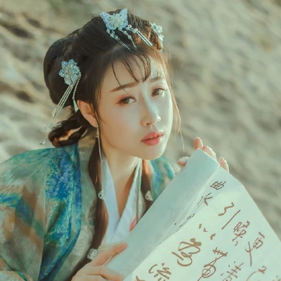 文藝漢服女生頭像，唯美古風(fēng)真人頭像