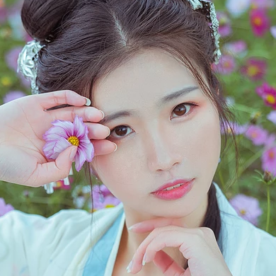 花開(kāi)文藝女生頭像，唯美古風(fēng)真人頭像