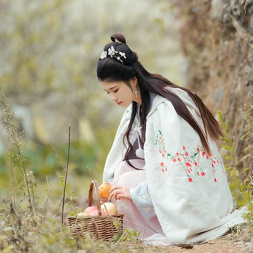 清新典雅女生頭像，唯美古風(fēng)真人頭像