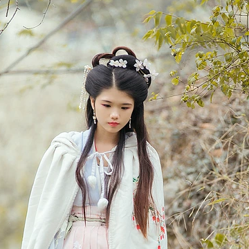 清新典雅女生頭像，唯美古風(fēng)真人頭像