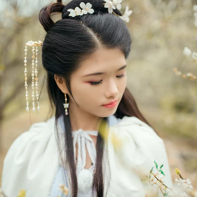 清新典雅女生頭像，唯美古風(fēng)真人頭像
