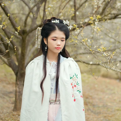 清新典雅女生頭像，唯美古風(fēng)真人頭像