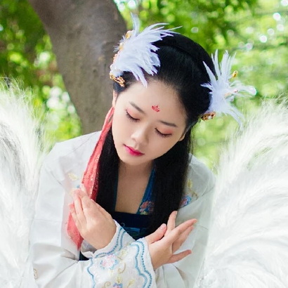 羽毛女生頭像，唯美古風(fēng)真人頭像