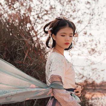 文藝小清新女生頭像，唯美古風真人頭像