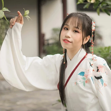 清新可愛漢服女生頭像，唯美古風(fēng)真人頭像