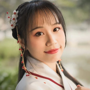清新可愛漢服女生頭像，唯美古風(fēng)真人頭像