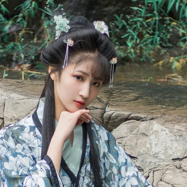 古典琵琶女子頭像，唯美古風(fēng)真人頭像