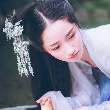 清秀女生頭像，唯美古風(fēng)真人頭像