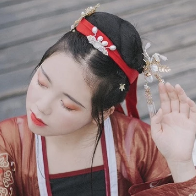 紅衣少女頭像，唯美古風(fēng)女子真人頭像
