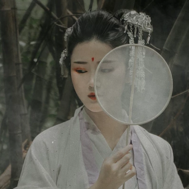 白衣素紗女子頭像像，唯美古風女子真人頭像