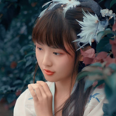 淺藍(lán)漢服小清新頭像，唯美古風(fēng)女生真人頭像