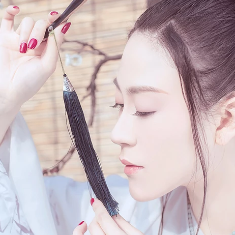 白衣冷艷女子頭像，唯美古風(fēng)真人頭像