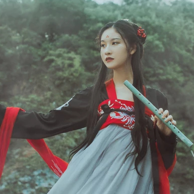 紅妝帶傘古風頭像，唯美古風真人女子頭像