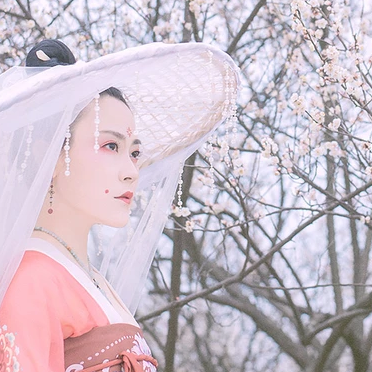 妖嬈女生頭像，唯美古風(fēng)真人頭像