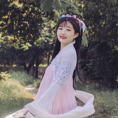 荷塘邊古風(fēng)頭像，唯美古風(fēng)閨蜜真人頭像