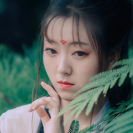 唯美漢服女生頭像，古風(fēng)真人女子頭像