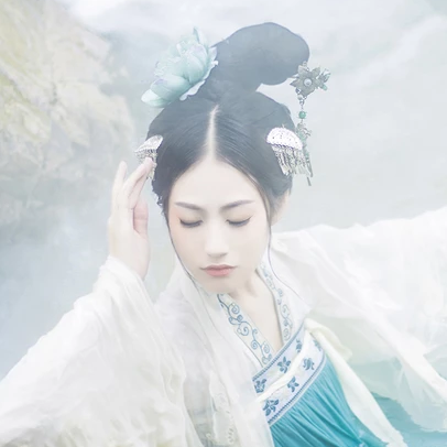 夢(mèng)中鏡時(shí)尚典雅，唯美古風(fēng)真人頭像
