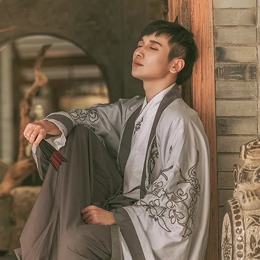 古典中國風(fēng)漢服孤館燈青頭像，古風(fēng)男生頭像