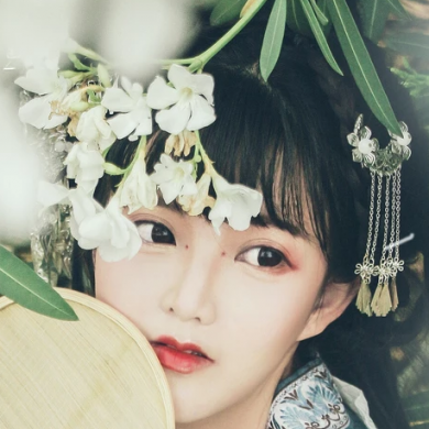 小清新唯美花朵頭像，中國(guó)風(fēng)古風(fēng)真人女子頭像