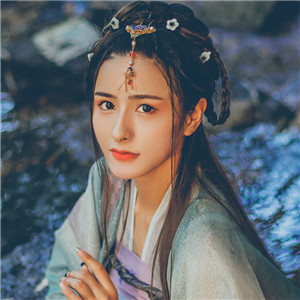 星輝光影漢服古風(fēng)女子頭像，妖媚女生頭像