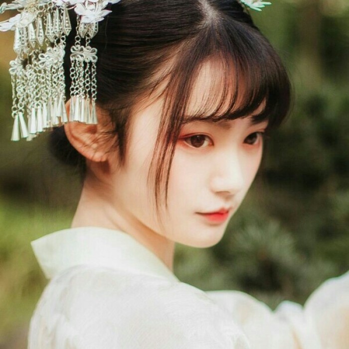 風(fēng)華灼灼古風(fēng)頭像，古裝真人女生頭像