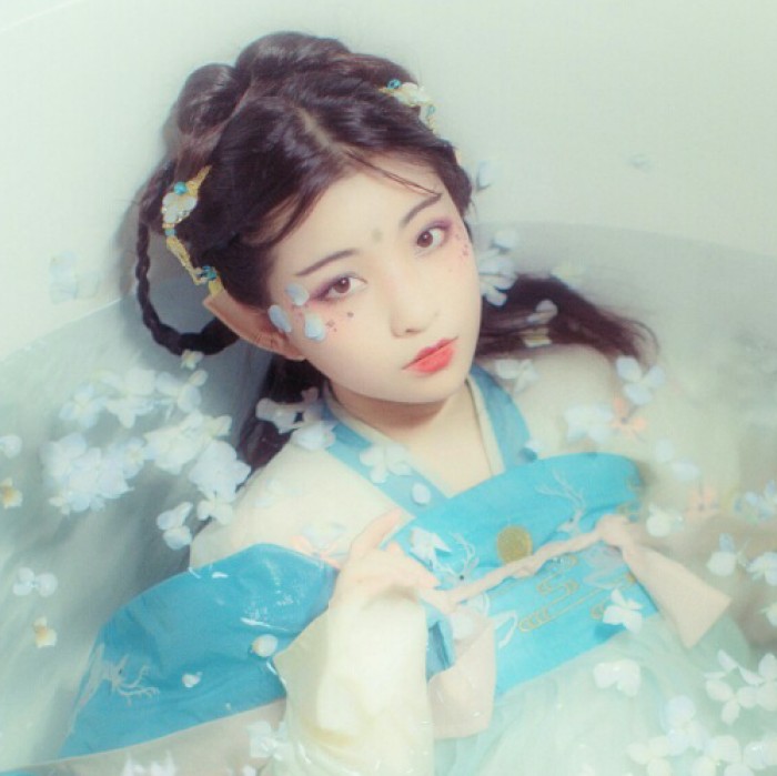 花容月貌古風(fēng)女子頭像，秀雅中國風(fēng)qq頭像