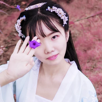粉紫小清新帶團(tuán)扇傘頭像，唯美古風(fēng)真人頭像