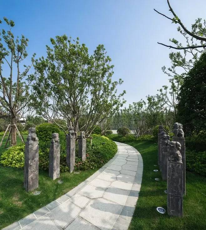 景觀設(shè)計：拴馬樁做的景觀